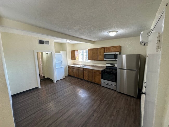 Photo - 905 Gateway S Blvd Apartment