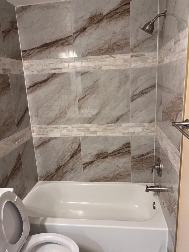 Photo - 7717 Gulf Ct