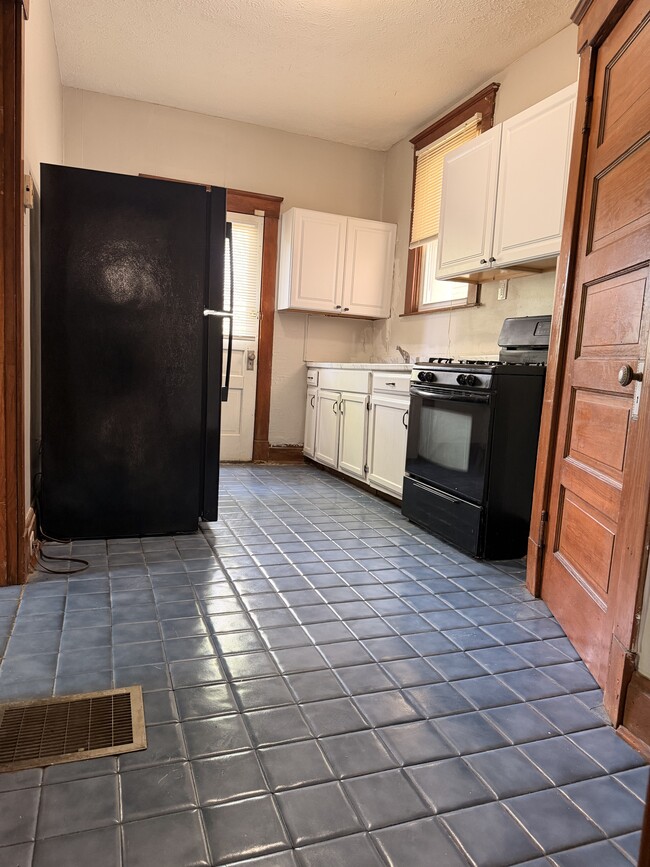 Photo - 1740 Minion Ave