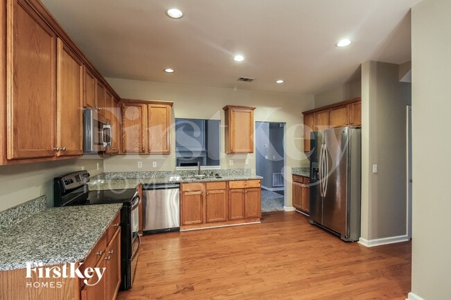 Photo - 2775 Haynes Club Cir SW