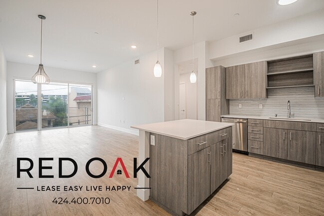 Photo - 1331 W 7th St Unit 418