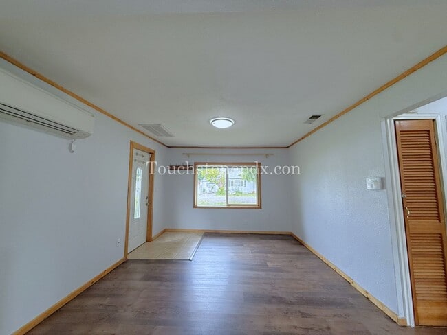 Photo - MFP-00110 Unit #A