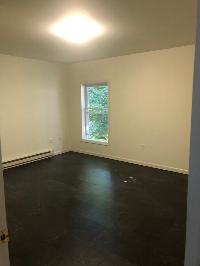 Photo - 120 Chambers Aly Unit Apt #1