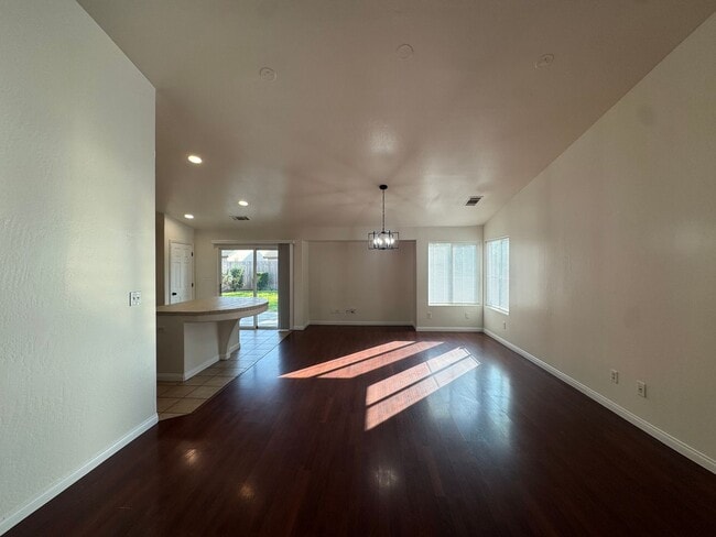 Photo - Spacious SW home with an office!