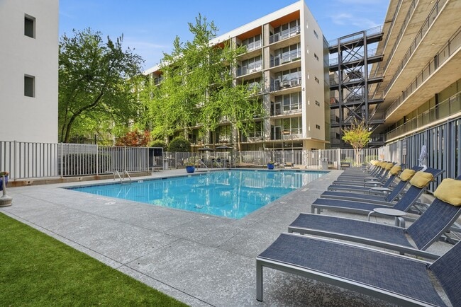 1016 Lofts