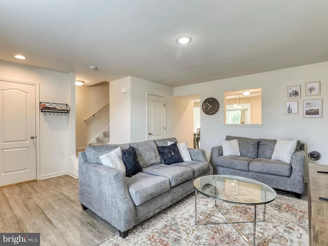 Photo - 658 Thumper Dr