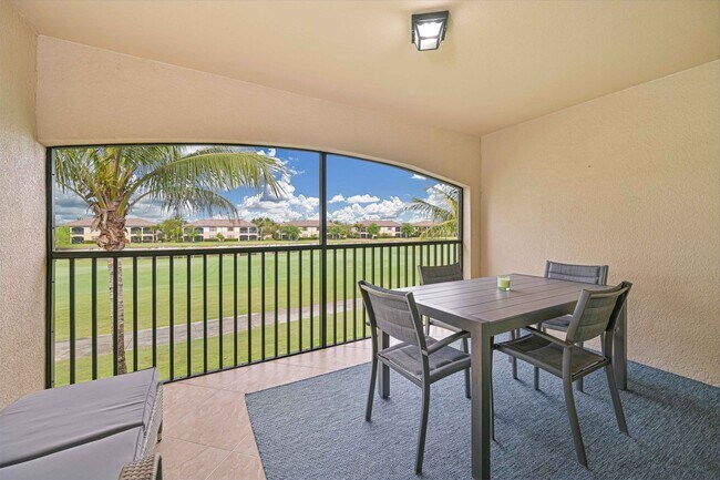 Photo - **2 + Den Condo - 1 Car garage - Fully Fur... Unit 4622