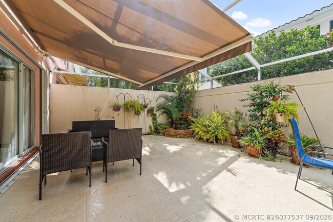 Photo - 58 Tall Oaks Cir