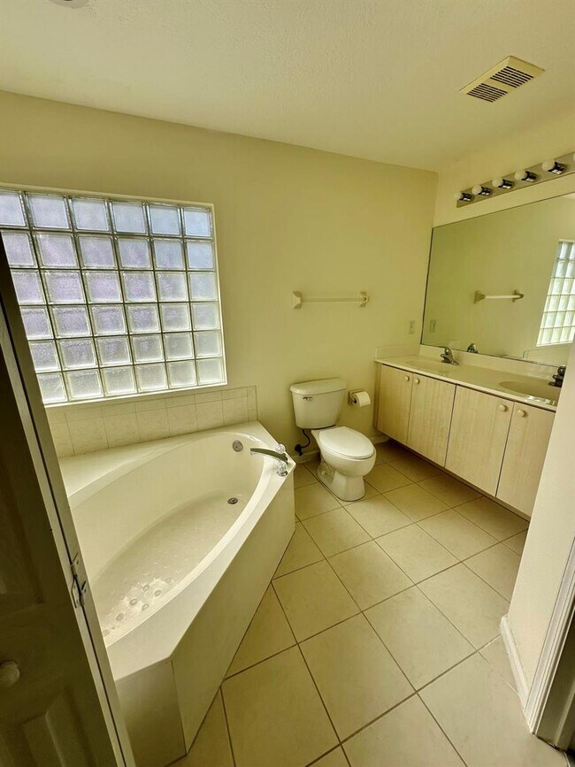 Photo - 5780 Azalea Cir