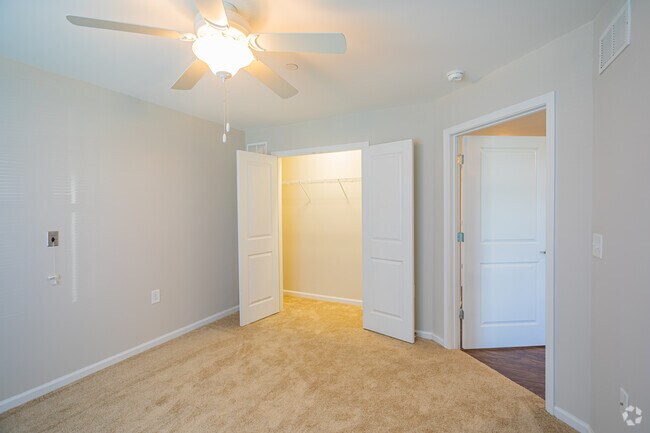 2BR, 2BA