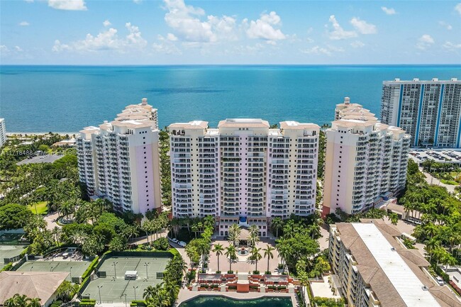 Photo - 781 Crandon Blvd Condominio Unidad 106