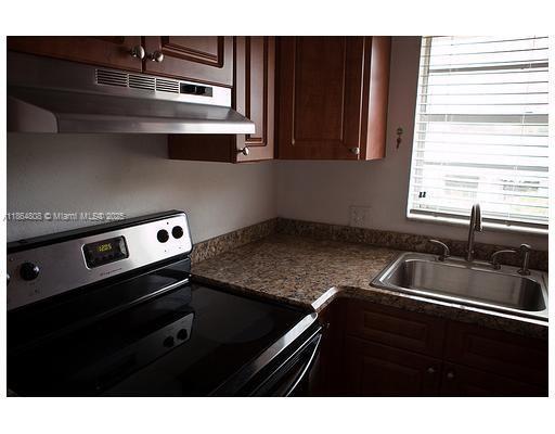 Photo - 1300 Moffett St Unit 302