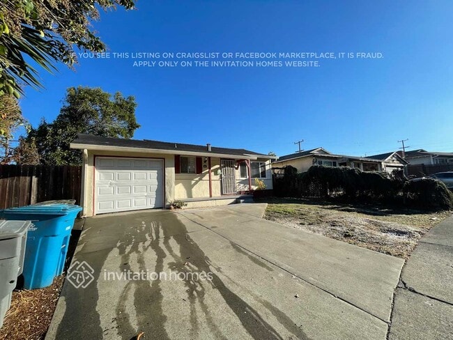 Photo - 452 Ladera Dr