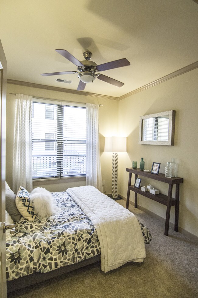 Penrose Apartments For Rent in Arlington, VA