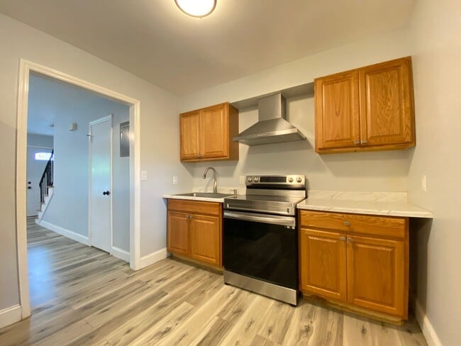 Photo - 331 Vineyard Park Ct