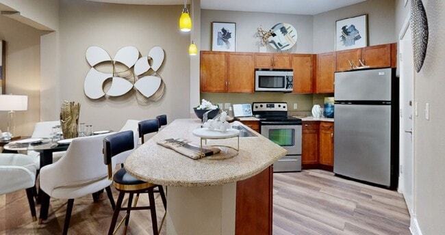 Building Photo - Delante Apartments