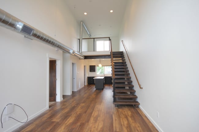 Photo - 60 Elderberry Loop