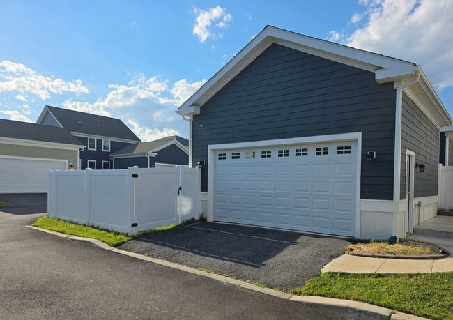Photo - 4bed-3.5bath home in the Town of Whitehalll