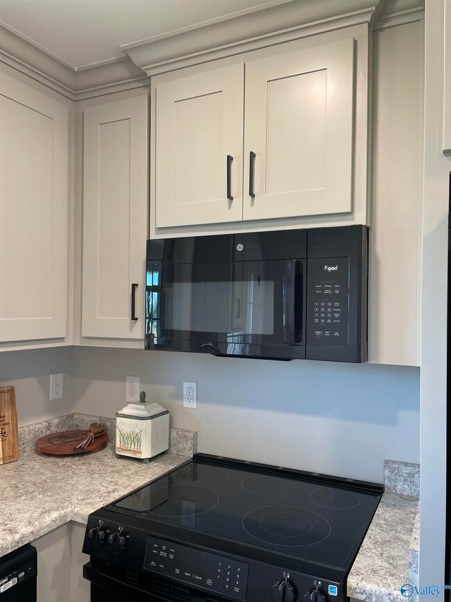 Photo - 17705 Parker Rd