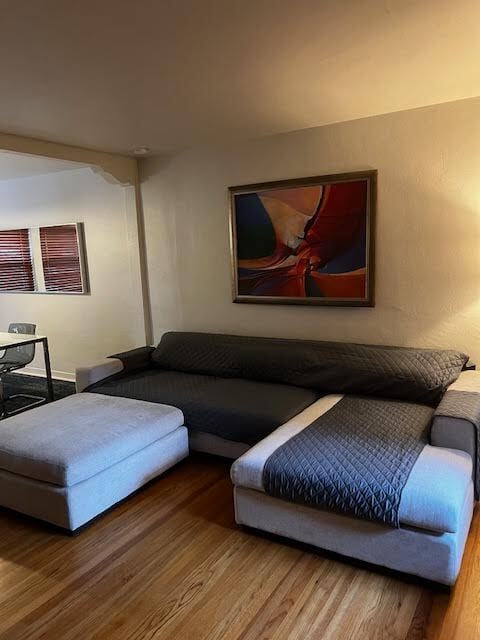 Building Photo - 1405 San Carlos Rd SW Unit 8