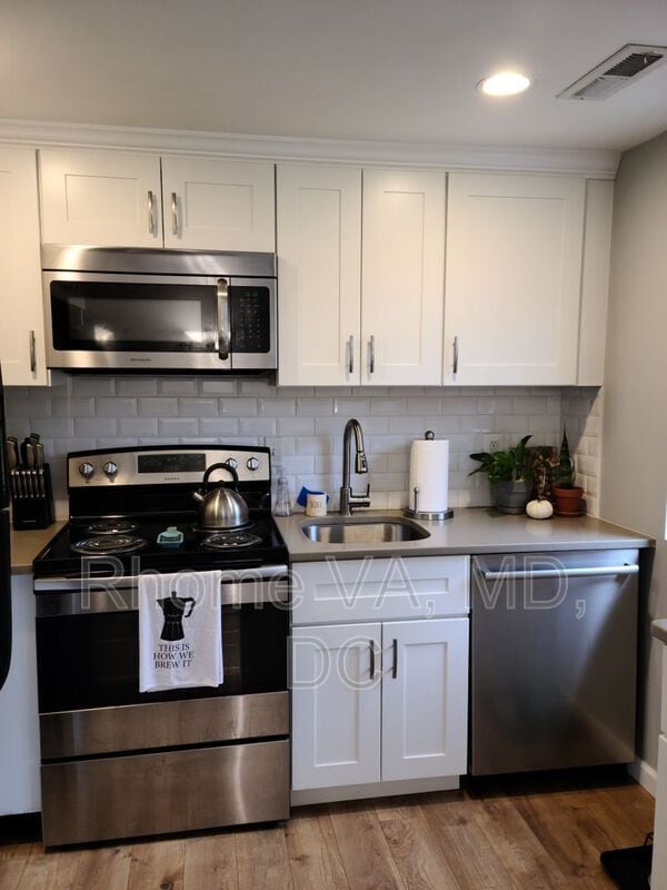 Photo - 1720 Queens Ln Unit 3-170