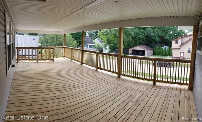 Photo - 314 Mary Ave