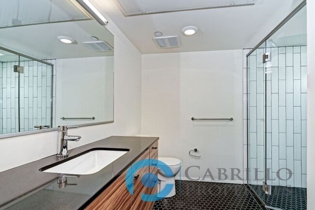 2870 Fourth Ave Unit 409