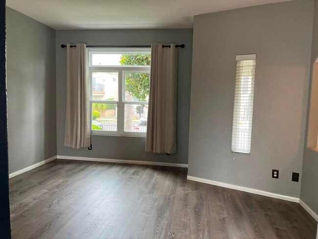 Photo - 2Bed/2.5Bath Condo Near Downtown Oceanside...