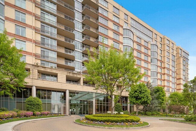 Photo - 8100 River Rd Unit 1013