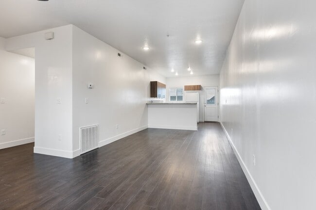 Photo - 1389 Northfield Rd Unidad 1