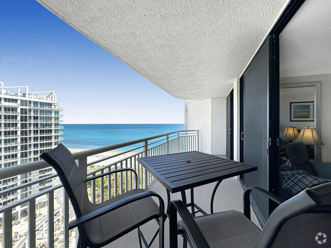 Building Photo - 3000 N Ocean Dr Unit 20-B Rental