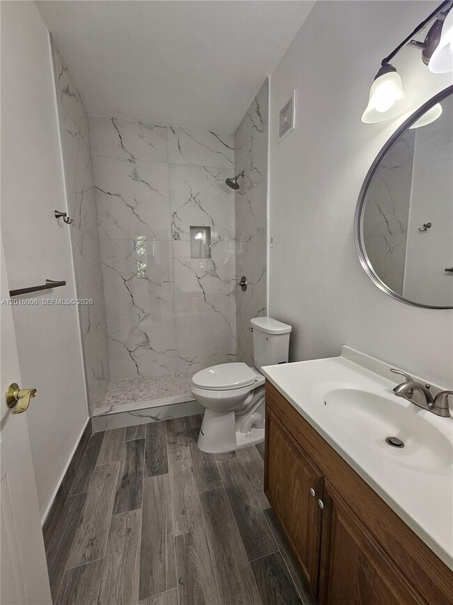 Photo - 17720 NW 73rd Ave Unit 203