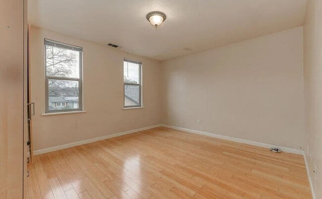 Photo - 4790 Fall St