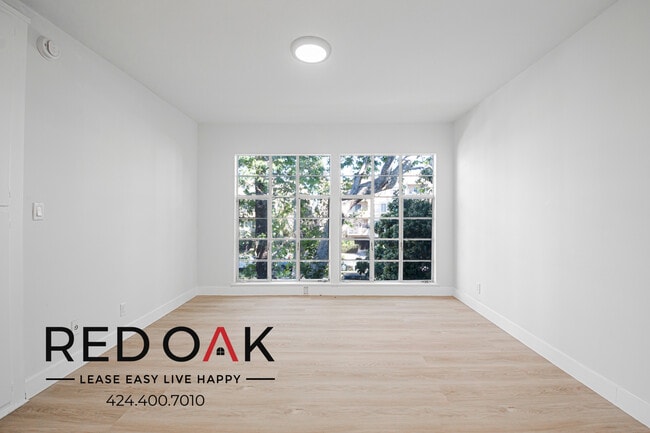 Photo - 201 S Occidental Blvd Unit 25