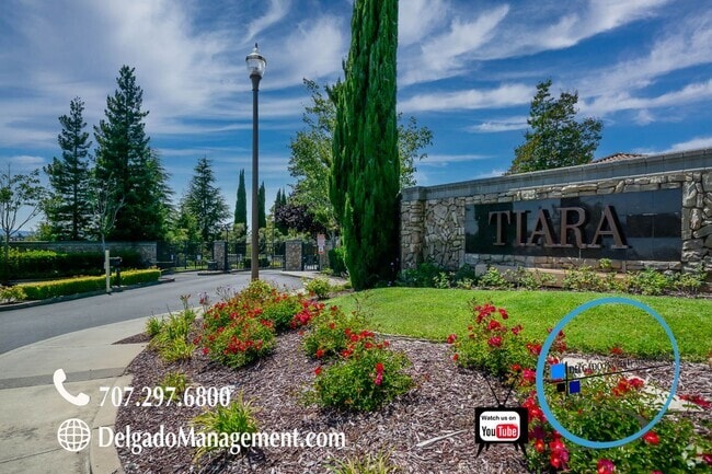 Building Photo - Beautiful gated Tiara 3 bedroom condo