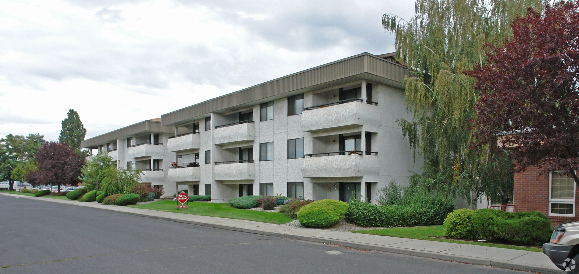 Colton Apartments - Colton Apartments