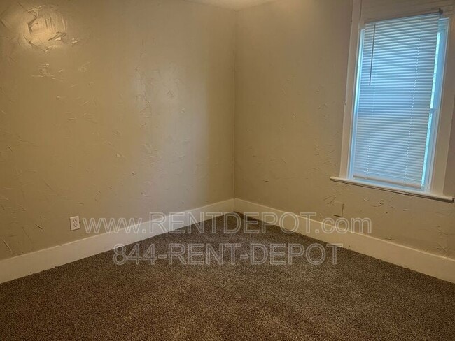 Photo - 510 E Franklin St