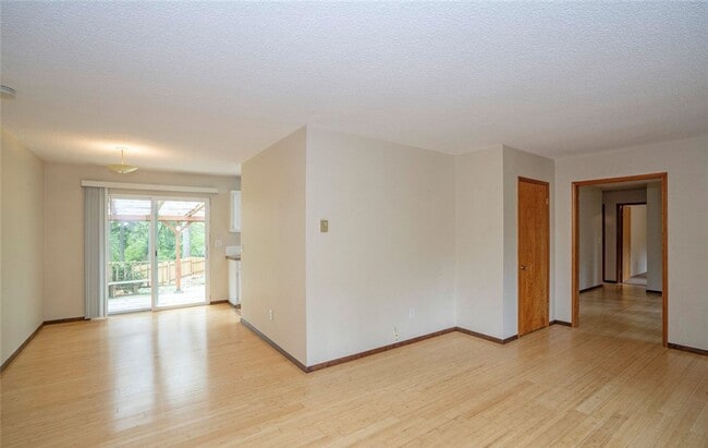 Photo - Spacious Rambler Retreat Nestled on an Acr...