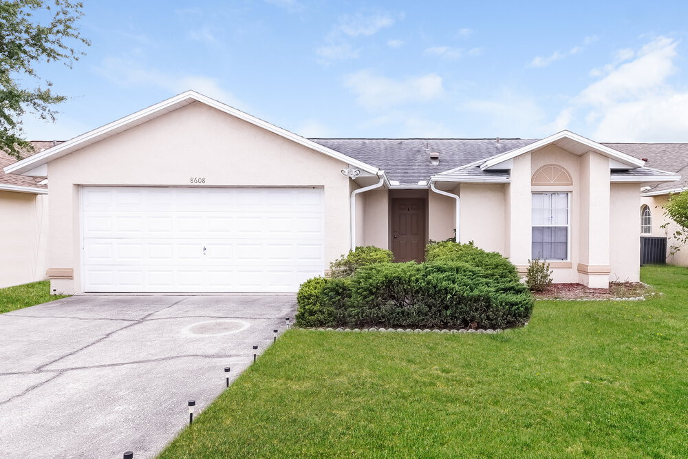 Photo - 8608 Wellington Loop