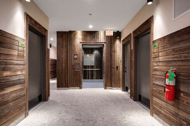 Photo - 1257 N Ashland Ave Unit 202