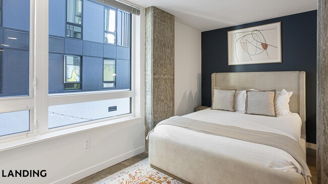 Photo - 2301 E Union St Unidad B208