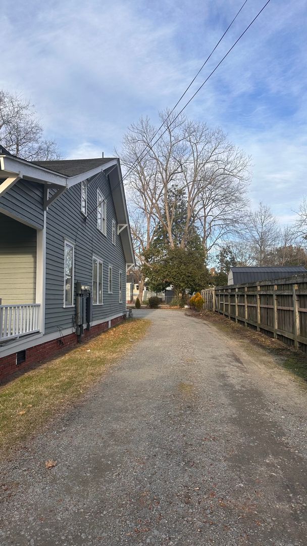 Photo - 407 St Andrew St Unit Apt 2