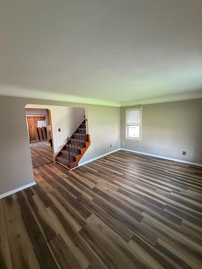 13708 Woodward Blvd