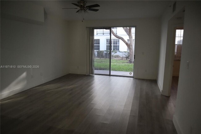 Photo - 721 SW 148th Ave Unit 3