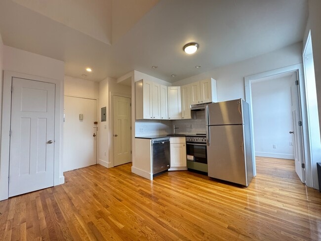 Building Photo - 369 Seventh Avenue Unit 4C Rental