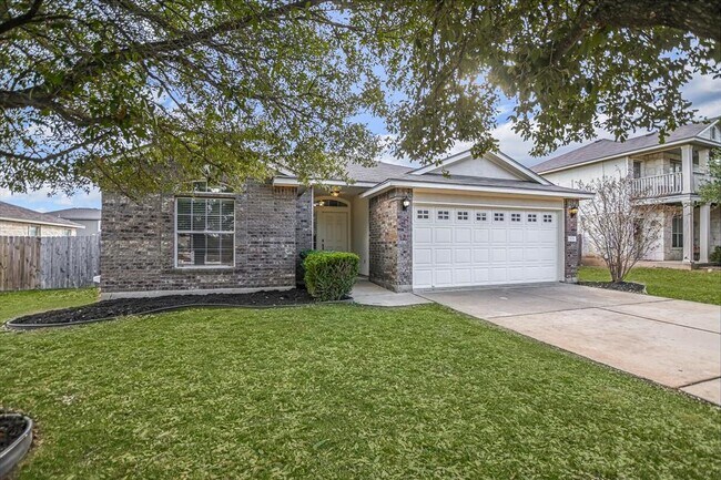 Photo - 906 Washburn Dr