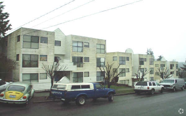 Photo - Oak Tree Terrace Apartments