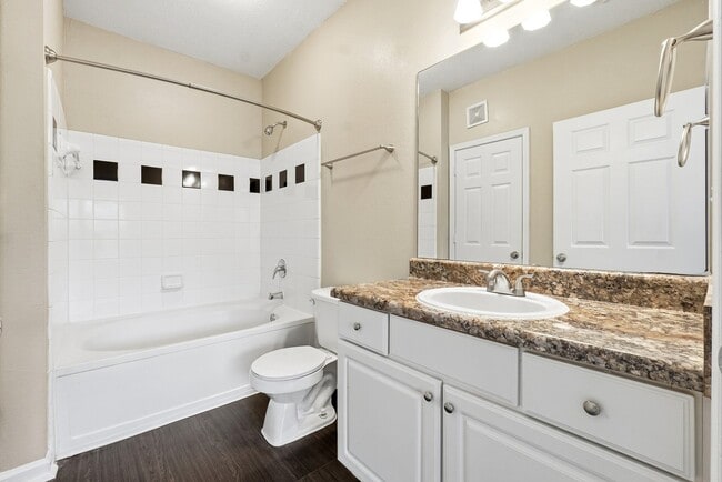 Villas at Newnan Crossing general photo