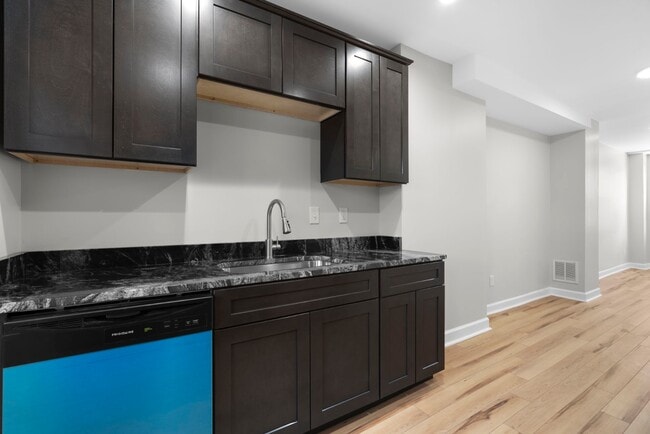 Photo - 216 S Castle St