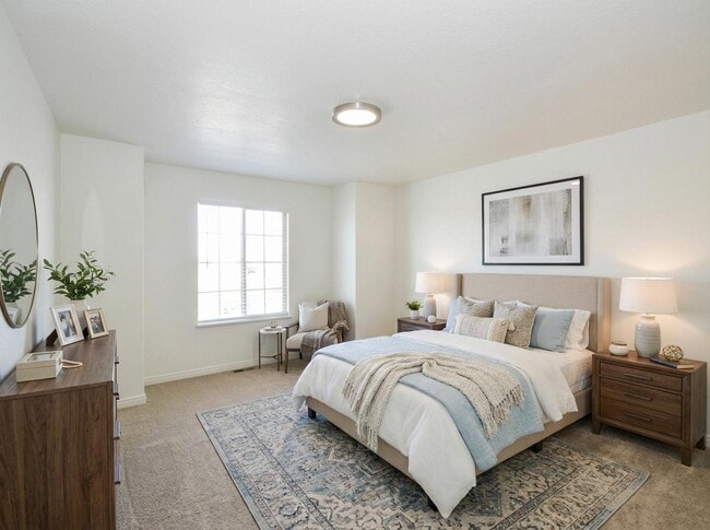 Photo - 450 W 1800 N